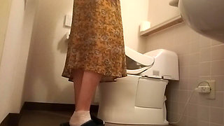 Hotel Restrooms