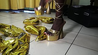 ebony pearl ballons crushing