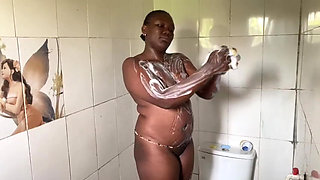 I Went to Fuck Her in the Bathroom