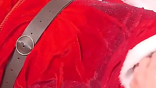 My Girlfriend's Christmas Surprise 01