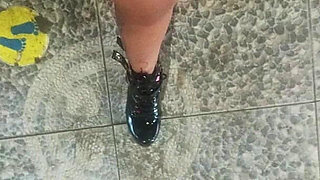 Met Tiny Height Girl in Streets Sends Photos & Vids Shave Dick Razor Bump Went to the Room to Fuck & Forgot Condom - Jhodez1