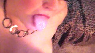 PLUMP MILF SUCKS AND FUCKS 2