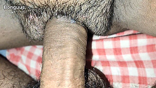 Desi Aunty Sharing Bed I Fucked Her Pussy at Night Softcore Close up