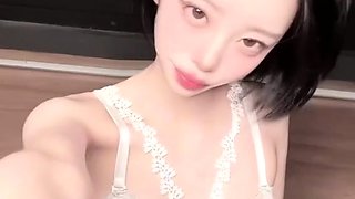 Hot teen lauryn may solo toying