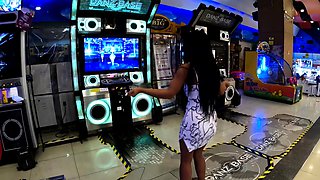 Big ass Thai GF fucked from behind doggy