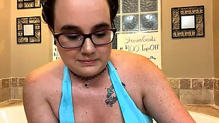 Big boobs milf masturbating