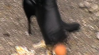 melady has crushing fun outdoor