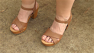 I Am Gonna Tease You with My Big Fat White Juicy Ass Booty, Thick Legs and Thighs Until You Start Moaning & Cumming