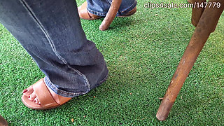 Ebony MILF with Pretty Feet at Saturday Party in Salamander