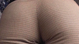 MILF Secretary Teases Tight Ass Till Her Pants Split