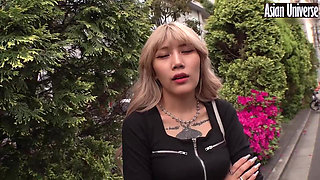 Idol-level Shut-in Gyaru with G-cup Figure, Secret Online Fame Fuels a Shocking Private Descent