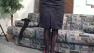 German Milf Picked up on Street for first Masturbation