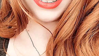 Scarlet Shrinks You! (wmv)