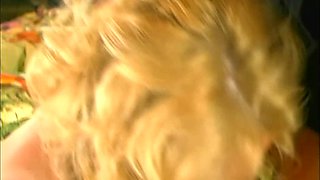 Blonde vintage mom hot video