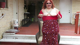 Oh fun on my patio in my new boots doing a booty shake and