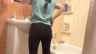 Hana Clean Her Face Then Nake in the End