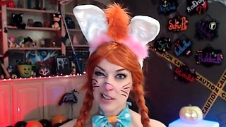 Big boobs camgirl rides her toy on webcam
