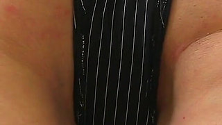 Blonde MILF Michelle Lets You Enjoy Her Fuckable Body