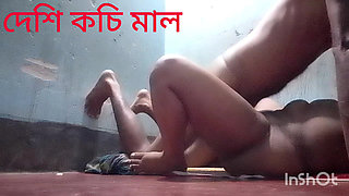 Bengali nas gets alone and out as much as she wants and then squeezes her milk out.