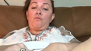 Smoking Fetish MILF Masturbation