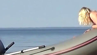 Boatman Fucked a Hot Tourist